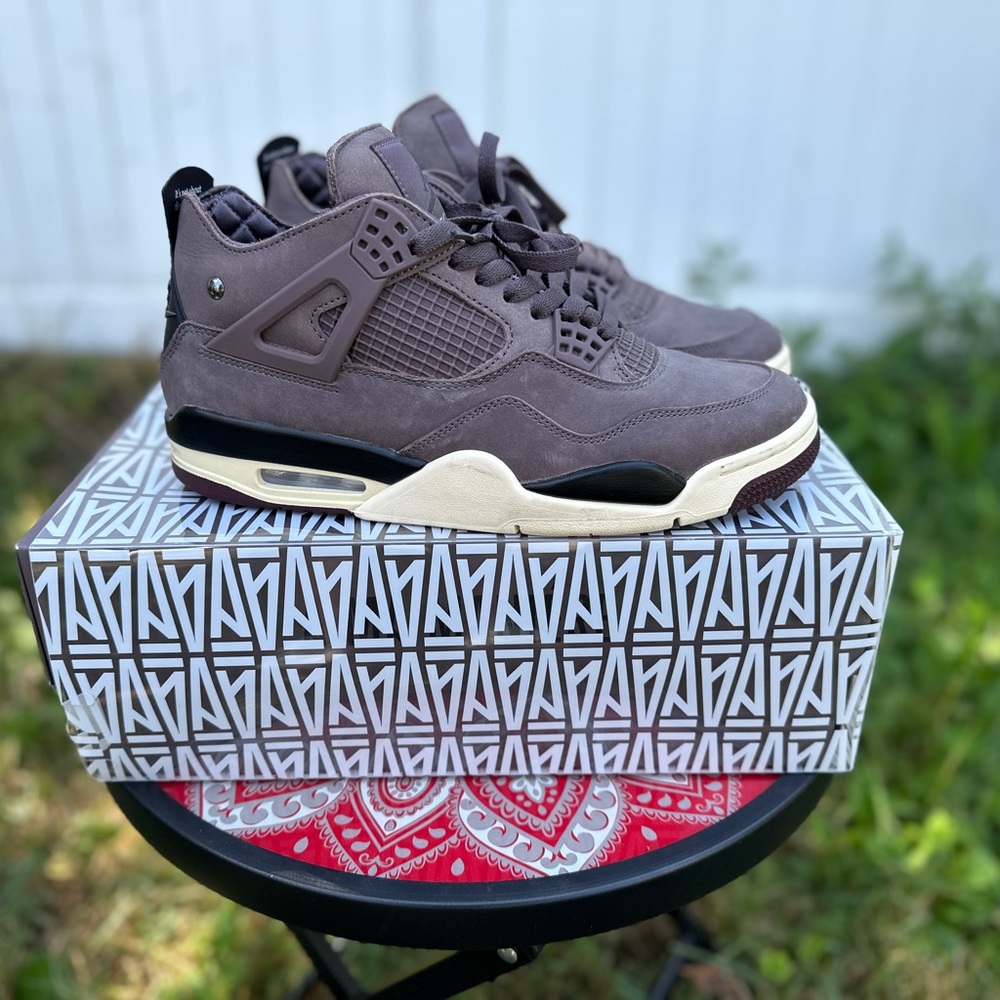 A Ma Maniere x Jordan 4